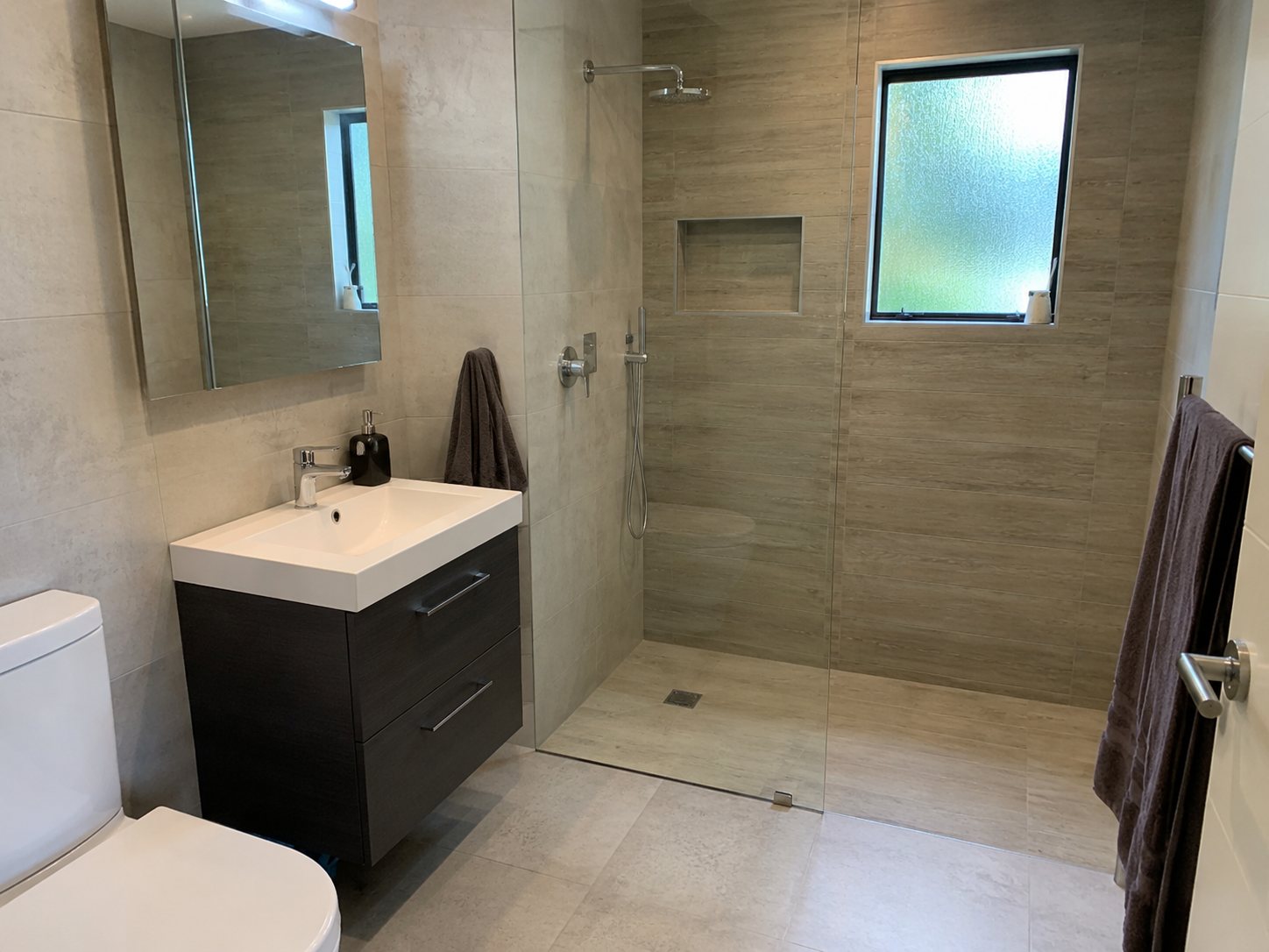 Fertig renoviertes Badezimmer